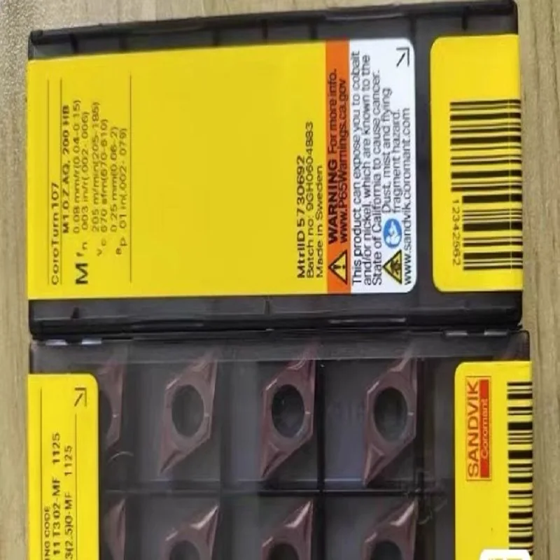 

CNC blade DCMT070208-UM 1125