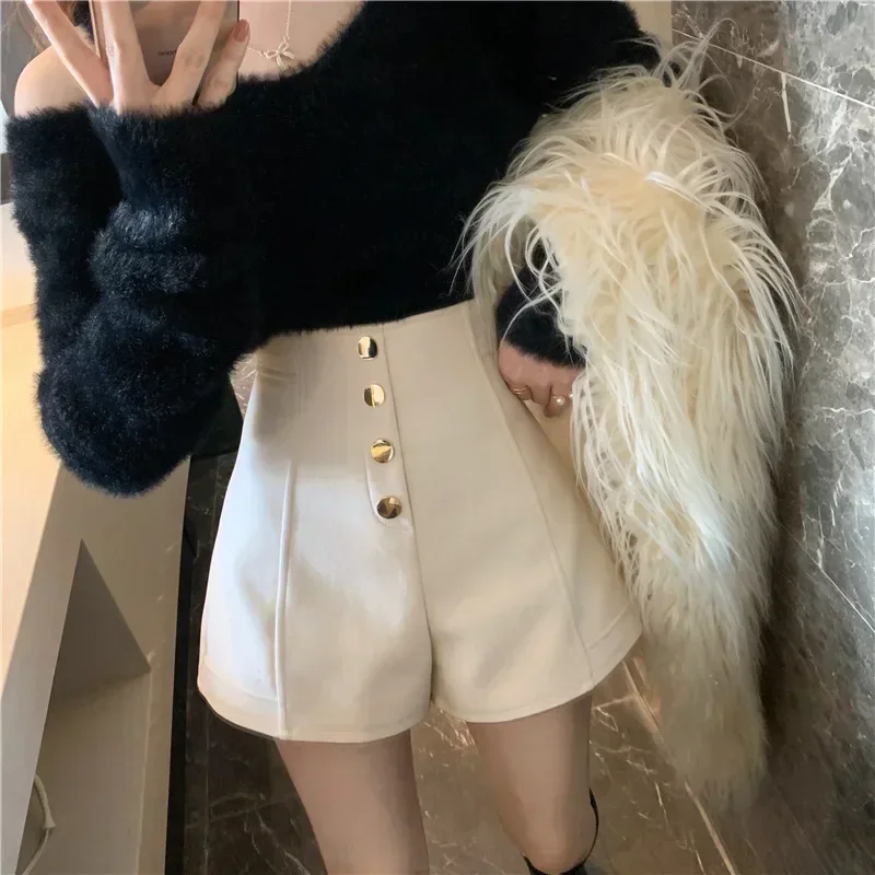 Wide Black Short Pants For Woman To Wear White High Waist Women's Shorts Summer Cheap Hot Streetwear Aesthetic Fashion
