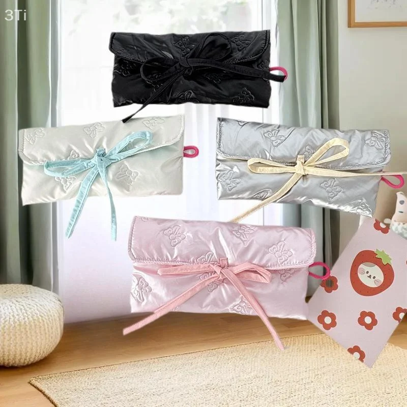 กระเป๋าใส่ดินสอแบบพับได้ทรงโบว์ลูกไม้สไตล์ INS น่ารัก ความจุเยอะ ใช้ได้หลากหลาย ใส่เหรียญ ใส่บัตร ใส่เครื่องเขียน