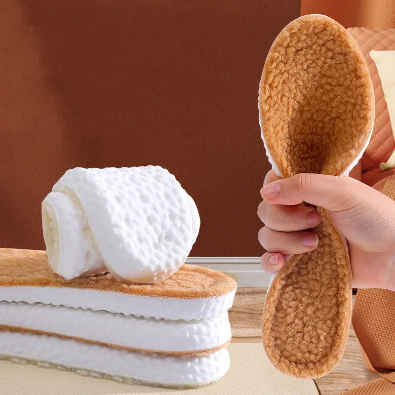 Winter Warm Super Soft PU Insole Comfortable Thick Plush Warm Insole Male and Female Self Heating Insole