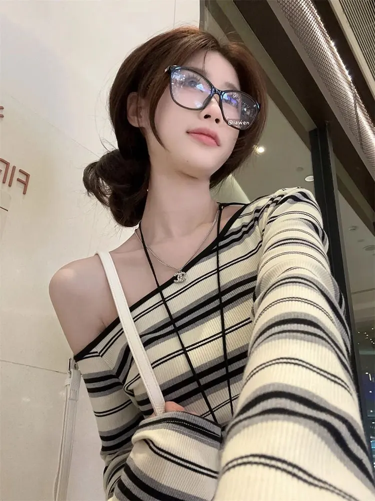 Thumbnail 2 - #45 Best Classic Striped T-Shirts to Buy In 2026