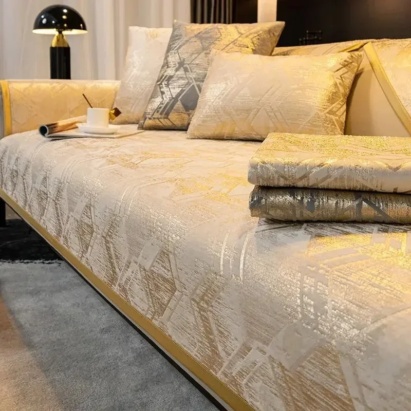 

Luxury Embroidery Velvet Sofa Cover for Living Room, Non-Slip, Hot Stamping Stripes, Cushion Mat, Sofa Towel, Home Couch Decor