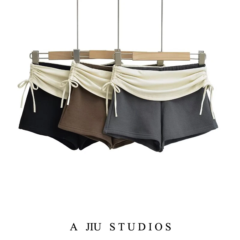 Klassische Kontrastfarbe, reines Verlangen, plissiert, niedrige Taille, Hot Orts Damen, Frühling, Sommer, schlankmachend, elastisch, Po-Lifting, langes Bein...