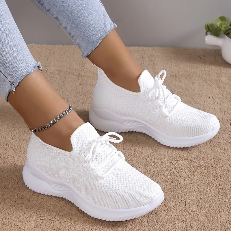 Zapatos de tacón bajo con cordones para mujer, Zapatillas Deportivas de tela de malla, de alta calidad, color liso, para primavera y otoño, 2023