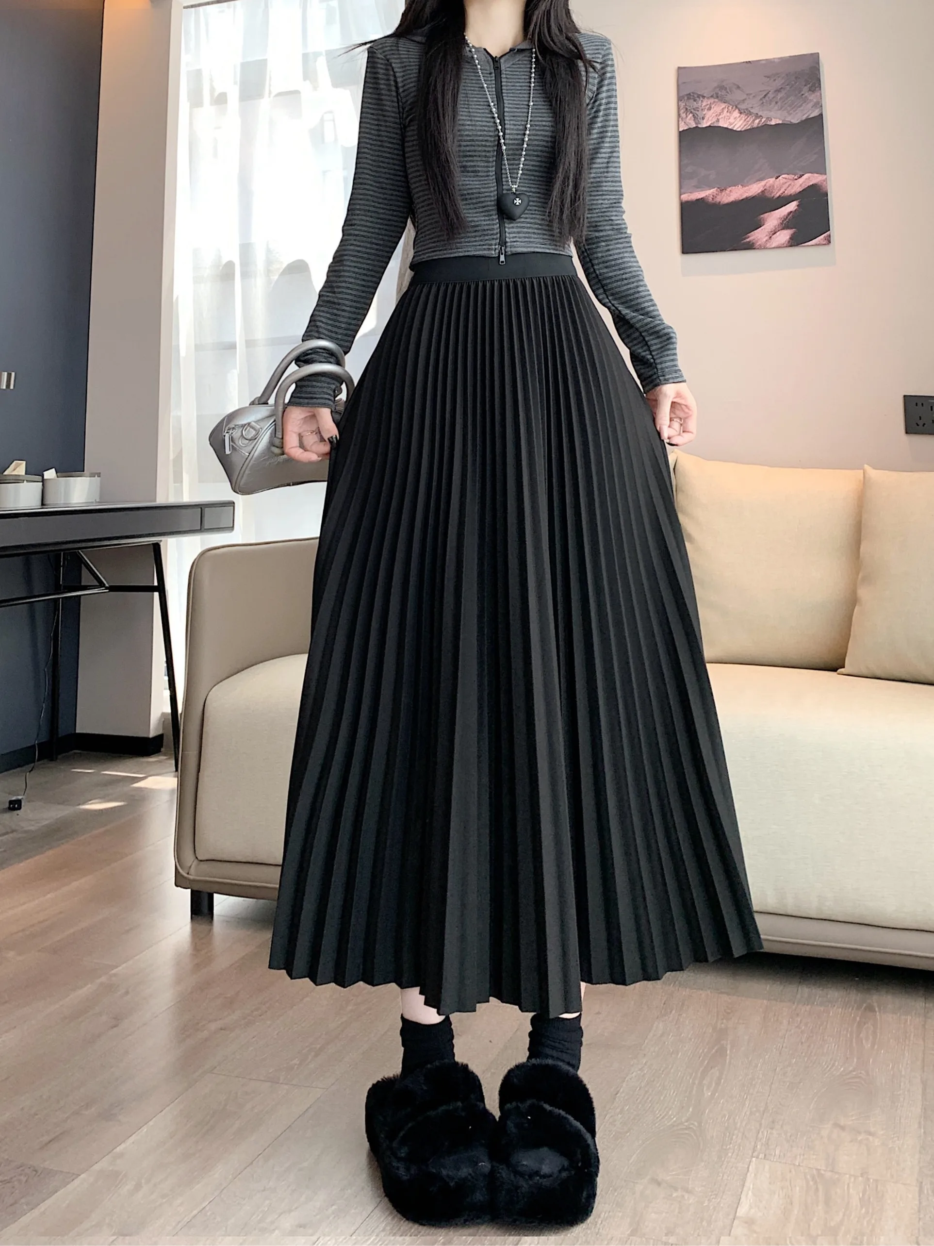 plus Size Korean Style High Waist Pure Color A-Line Midi Skirt Slimming Drapey Versatile Pleated Skirt for plus Size Women