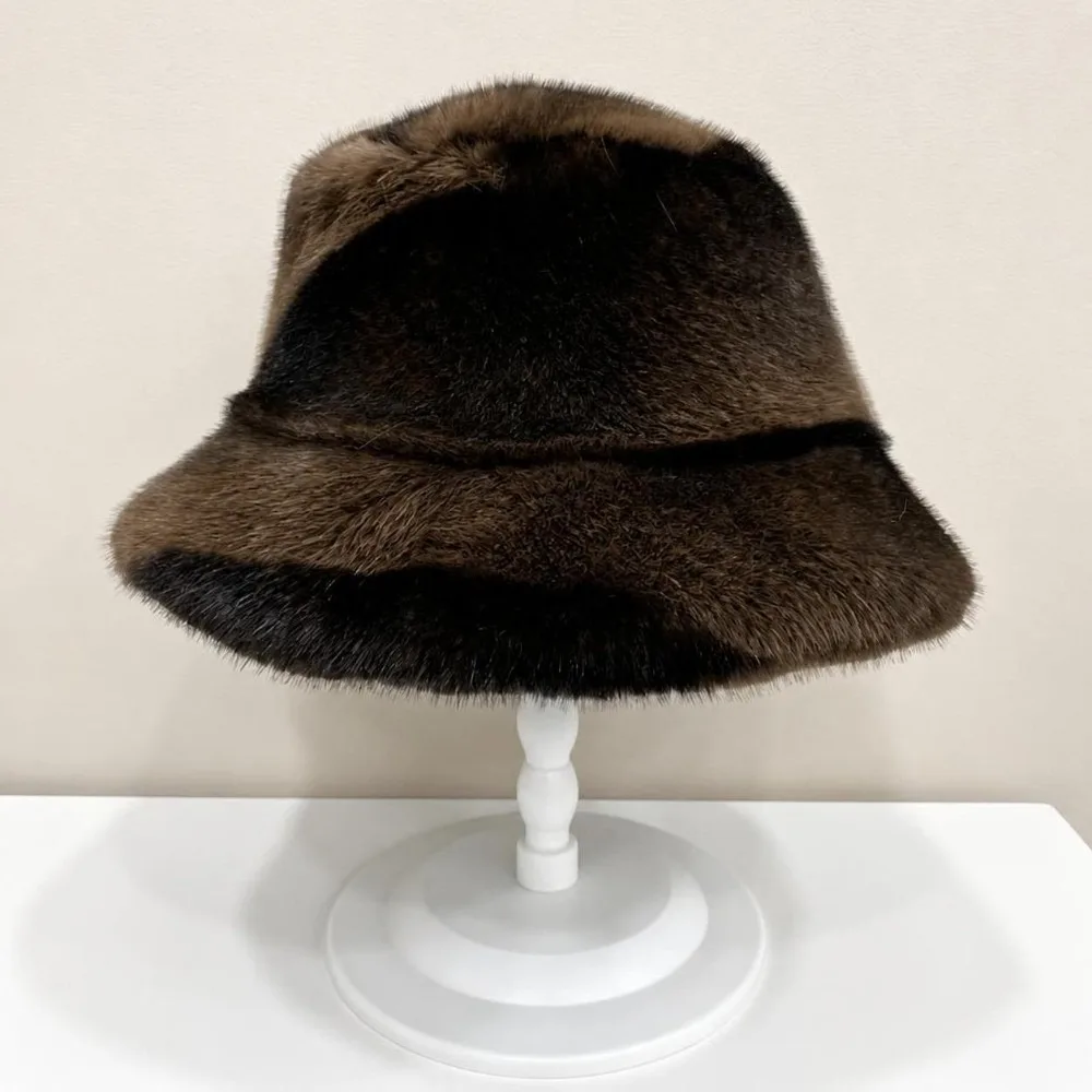 elegante-conjunto-de-chapeu-e-cachecol-de-pele-sintetica-dupla-face-chapeu-confortavel-de-pele-sintetica-de-vison-cachecol-a-prova-de-vento-com-efeito-gradiente-para-o-inverno-e-atividades-ao-ar-livre