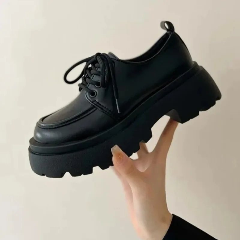 

British Style Thick Soled Luxury Leather Shoes for Women Platform Sneakers Women Loafers 2025Autumn New Soft Sole Mary Jane Shoe