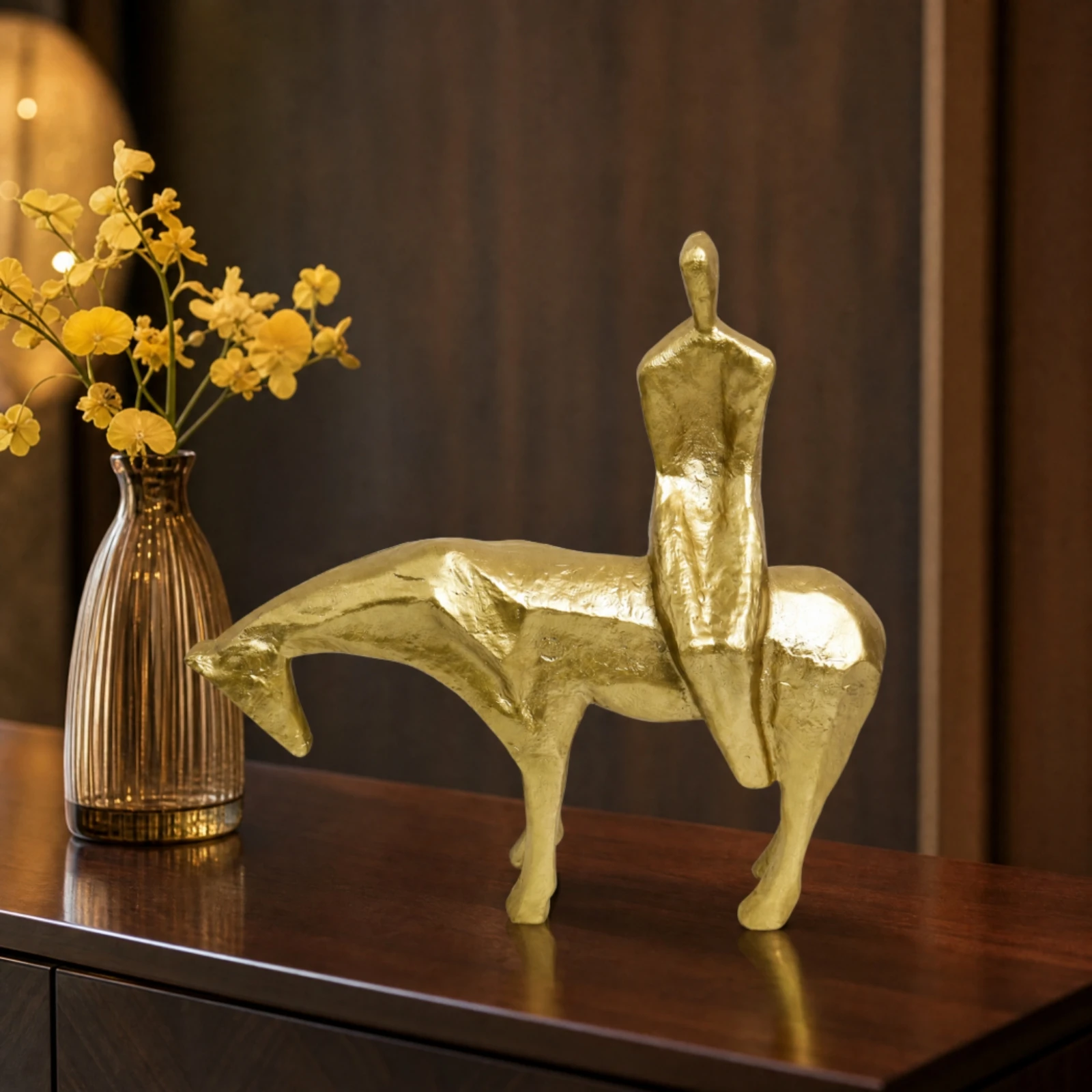 Tabletop Ornament Compact Artisan Resin Decorative Sculpture Abstract Horse Statue Hand-Crafted Look for Console Table
