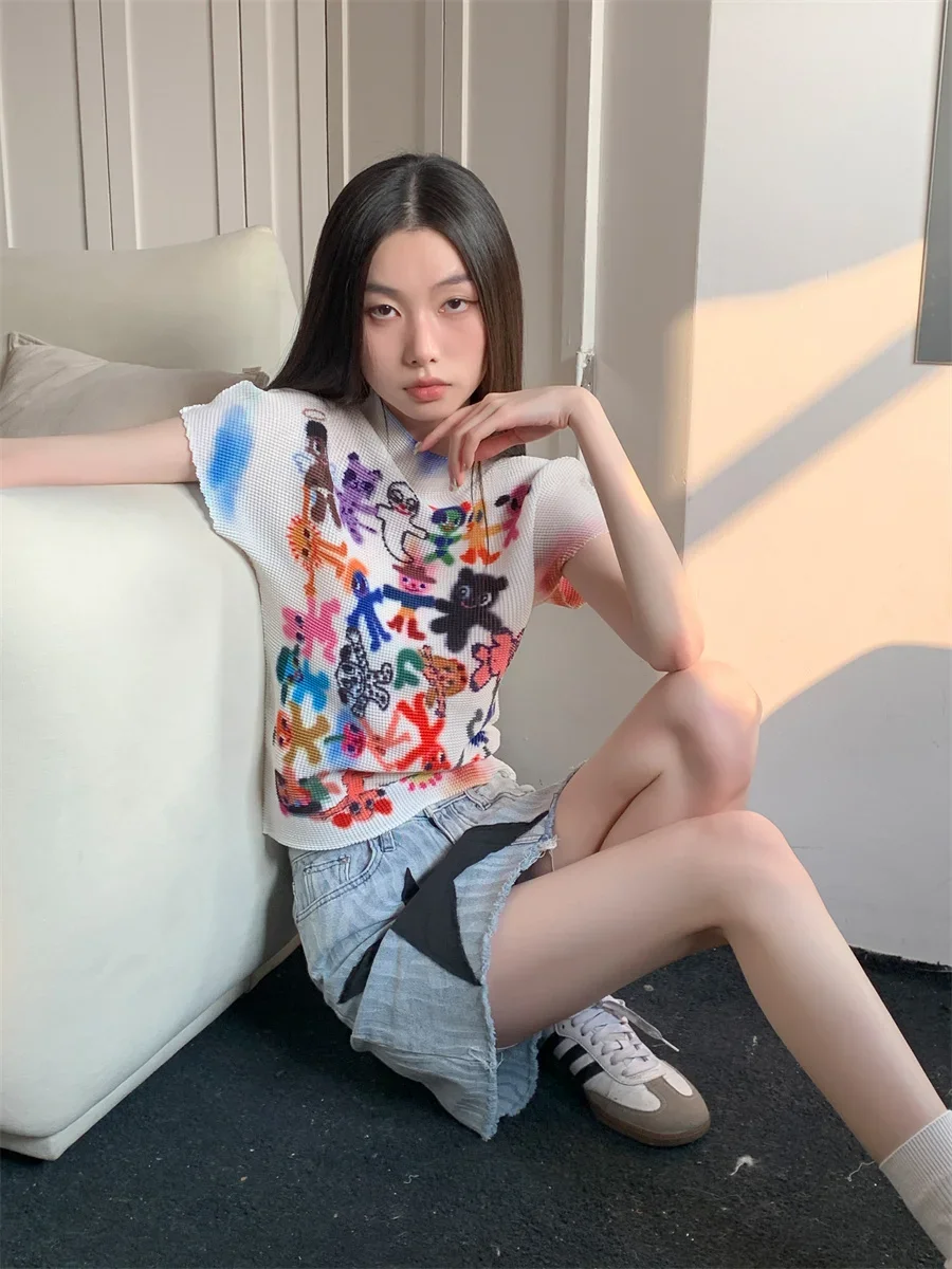Artist Graffiti White Designer Summer Top For Women 2024 Graphic T Shirts Pleated Tees Crop Top Clothes