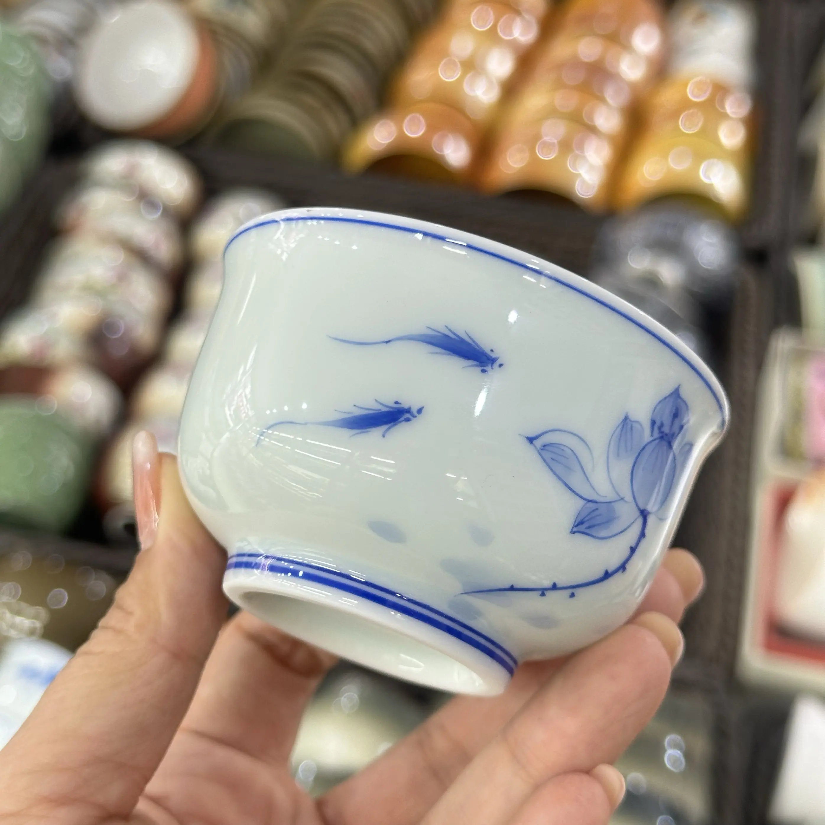 Jingdezhen Blue and White Hand Drawn Ceramic Cup Cup Single Cup Large Tea Bowl Tea Cup Water Cup Happy Fish