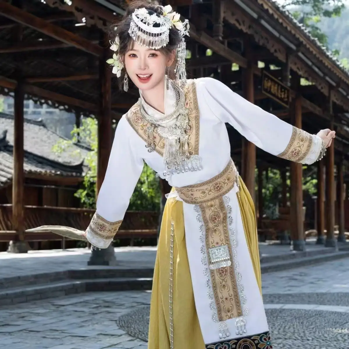 Nuovo Costume Hmong Primaverile, Abiti Tradizionali Cinesi Ricamati per Donne, Stile Nazionale Miaojiang, Abiti per Spettacoli Teatrali per Ragazze Han