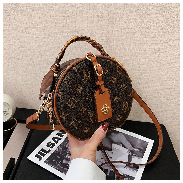 

2025 Circle Bag Women's - Letter Print Convertible Shoulder/Crossbody, Trendy Everyday Use