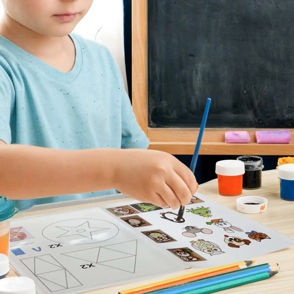 เทมเพลตปากกา3D ตลกไม่มีกลิ่นหนังสือพิมพ์กระดาษ3มิติแบบใช้งานได้หลากหลายรูปแบบแม่แบบกระดาษวาดรูปแบบ3D