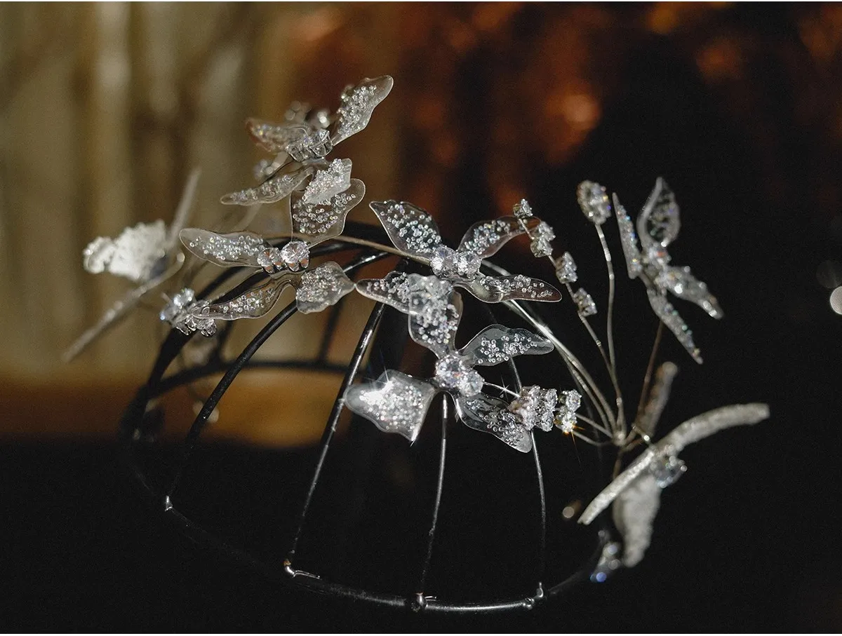 CC Fasce per capelli per donna Accessori da sposa Copricapo da sposa Fidanzamento Hairwear Forma di farfalla Diademi Gioielli brillanti AN516