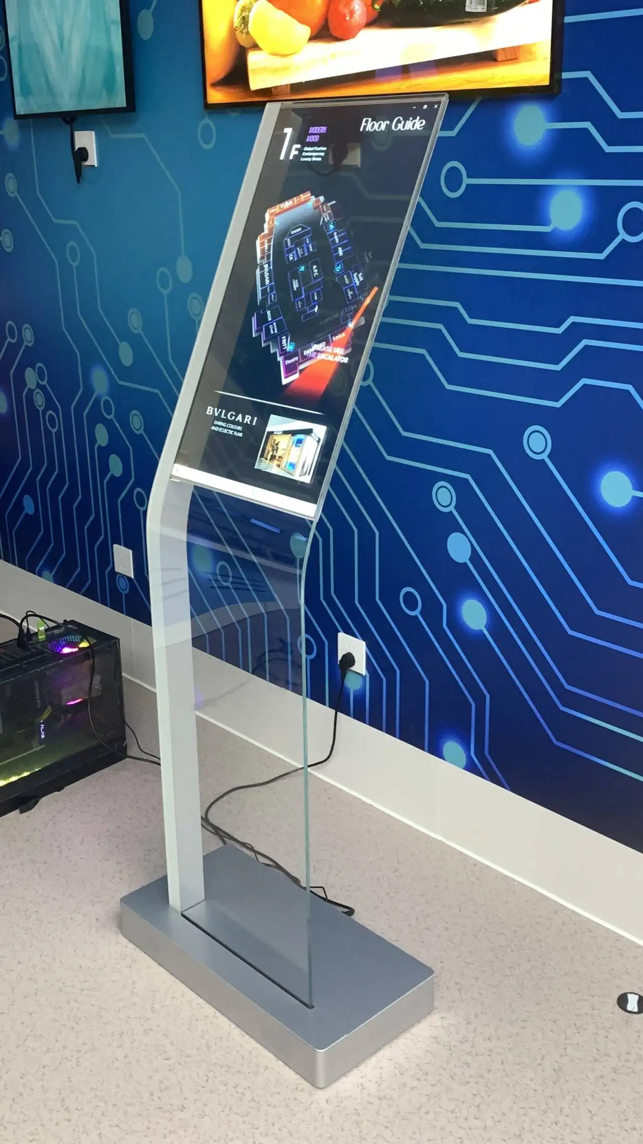 30 Inch Highly Transparent Oled Display Minimalist Structure Glass Body Touch Screen Transparent Oled Visitor Machine