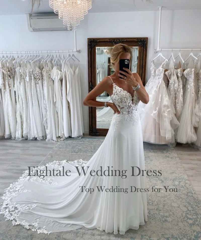 Eightale Boho Brautkleider V-Ausschnitt Spitze Applikationen A-Linie Spaghettiträger Maßgeschneidertes Hofzug Brautkleid Vestido De Novia