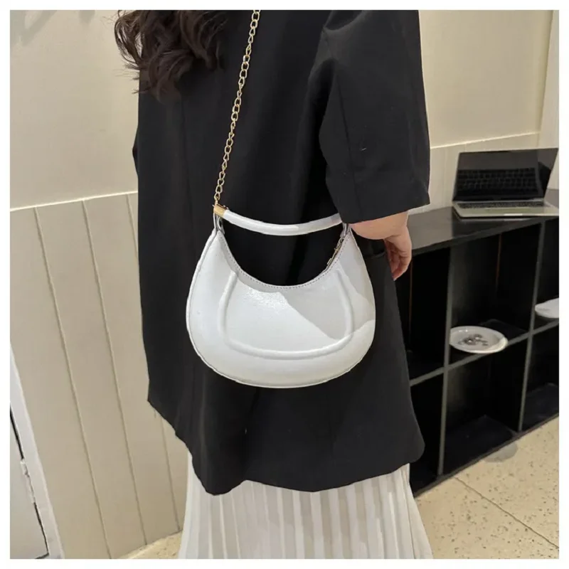 Women\'S Bag 2023 Summer New Solid Color Handbag Ins Single Shoulder Chain Matching Trend Texture Crescent Bag Handbag