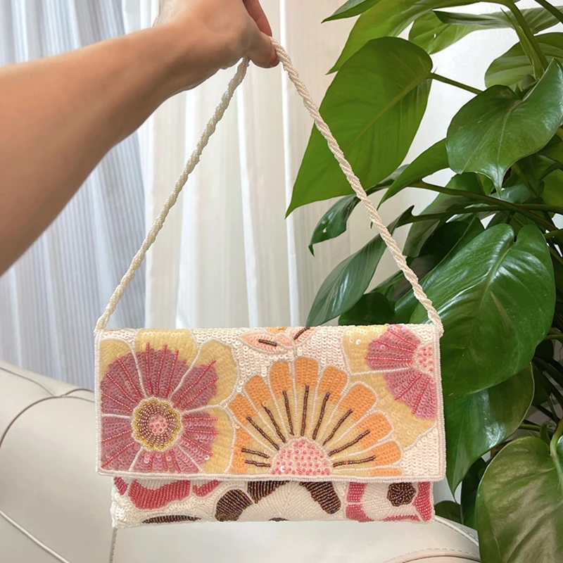 DOYUTIG-Embroidered Shoulder Bag for Women, Handmade Daisy Beaded Bag for Wedding Party, Vintage Evening Bag, Indian Brand, N035