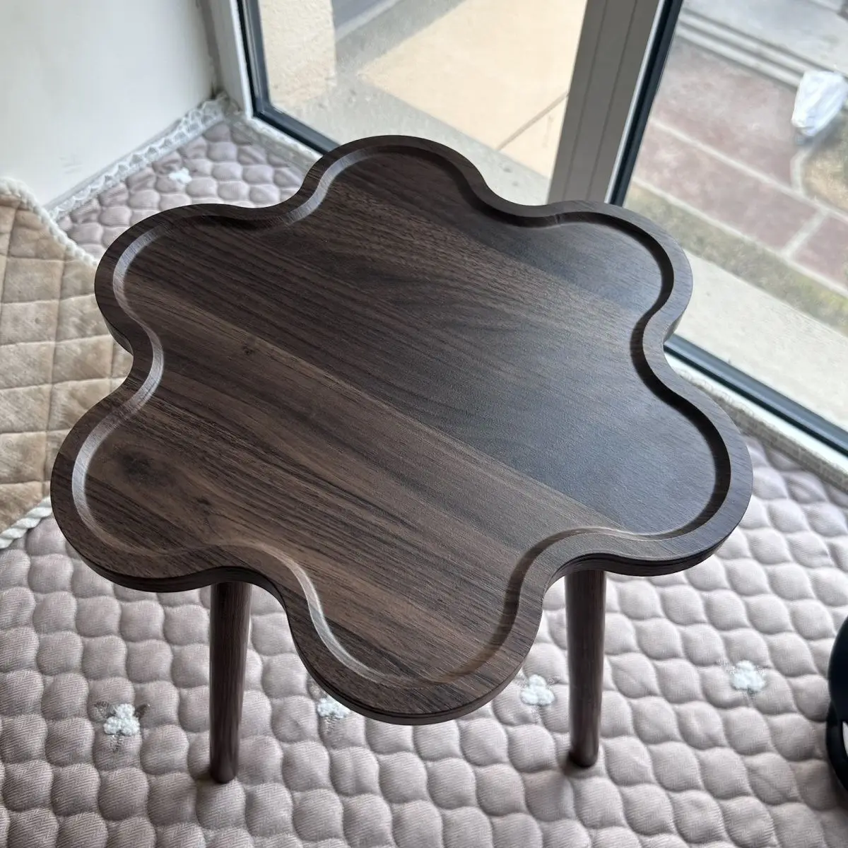 طاولة القهوة الصغيرة الرجعية الكلاسيكية طاولة صغيرة غرفة المعيشة الجرف شرفة خليج نافذة السرير طاولة مستديرة صغيرة