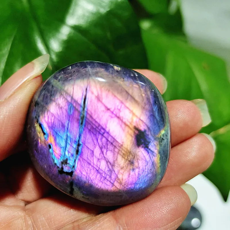 Natural Gemstone beautiful Purple light Labrador Palm Stone Crystal Sorcerer Chakra Spiritual Healing Crystal Home Decoration