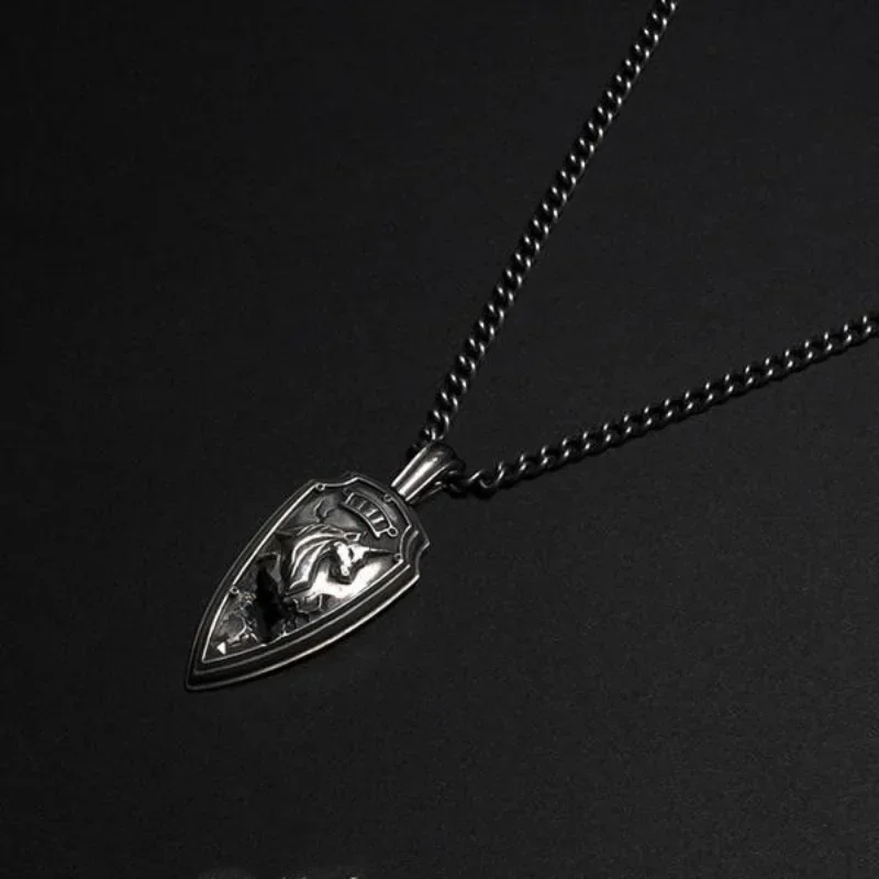 Final Fantasy Necklaces Man Jewelry Long Women Necklace Haurchefant Chain Pendant Lovers Silver Color European Alloy Naszyjnik