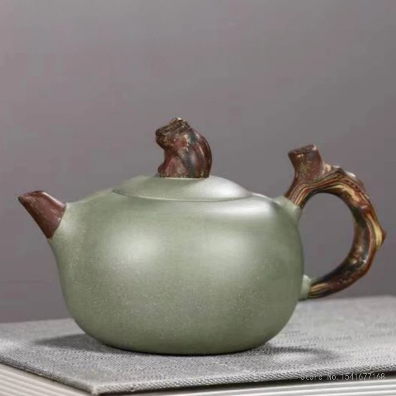 Chinese Style Clay Teapot for Kongfu Tea Pots, Handmade Tea Pots, Lotus Zisha Segment Mud Xishi, Yixing Purply, 320ml, 1Pc