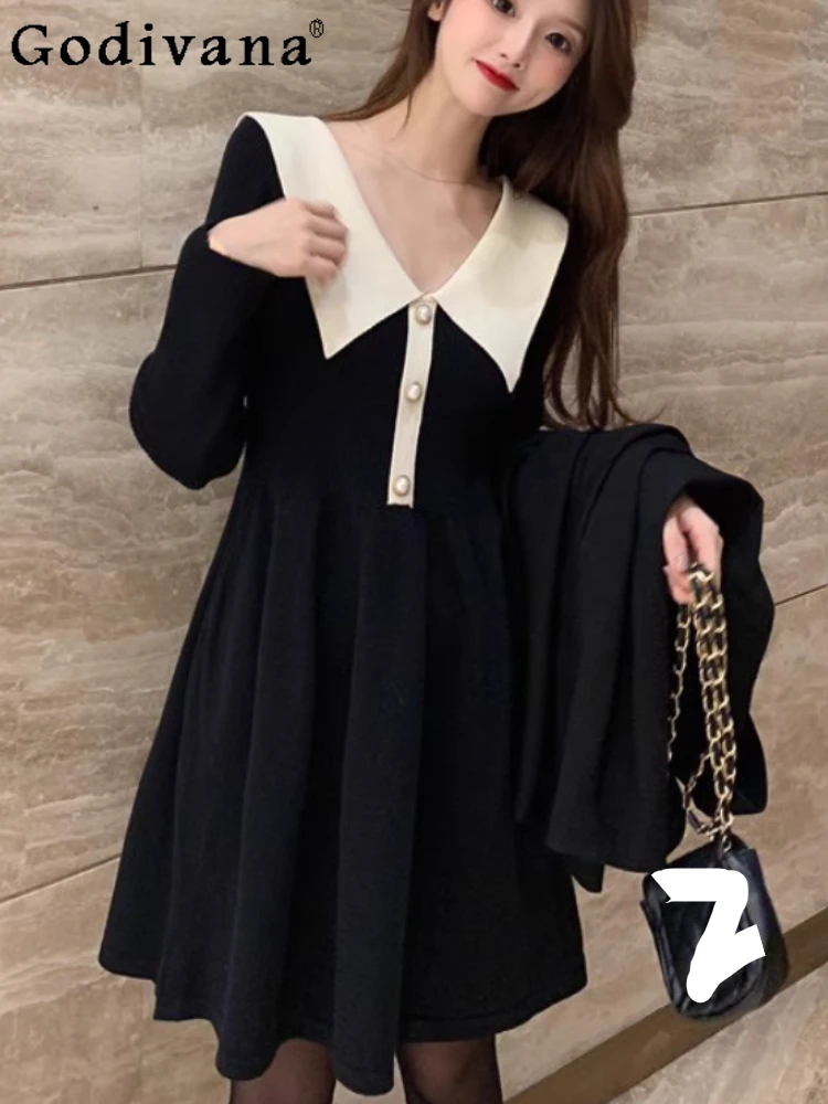 

Autumn Winter Large Size Age Reduction Peter Pan Collar Short Black Dress Girl High Waist Fashion Long-sleeved Knitted Dresses