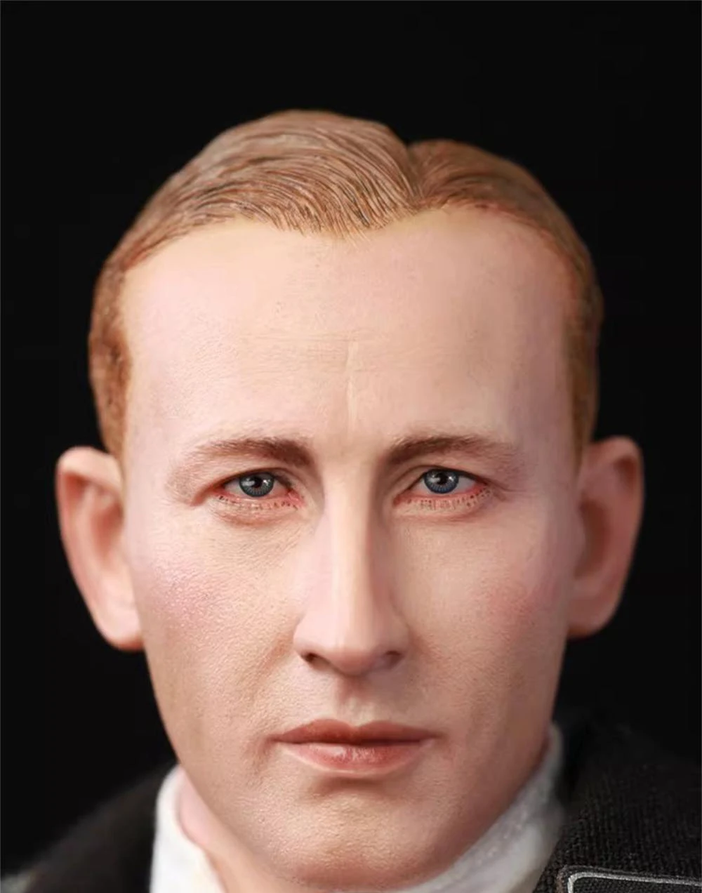 

Продается: Коллекционная фигурка солдата DID GM657 в масштабе 1/6, полный комплект, подвижная, около 12 дюймов. Подарок для фанатов и коллекционеров.