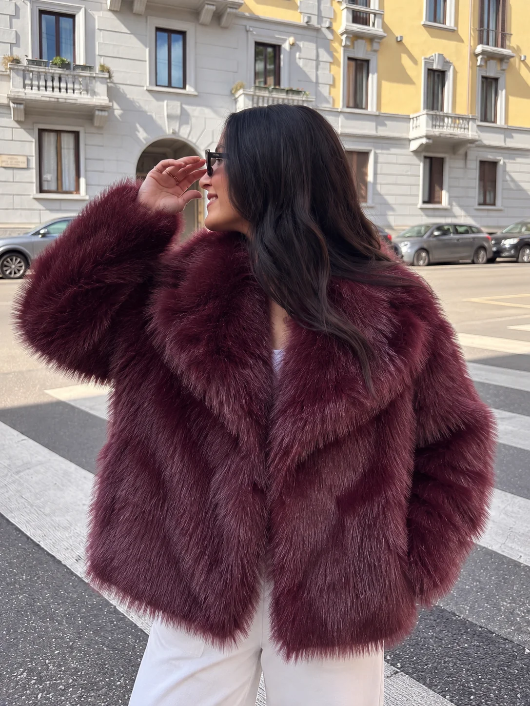Luxury Faux Fox Fur Jacket Women Lapel Oversized Fluffy Shaggy Cropped Coat Long Sleeve Warm Winter Vintage Furry Coat Tops
