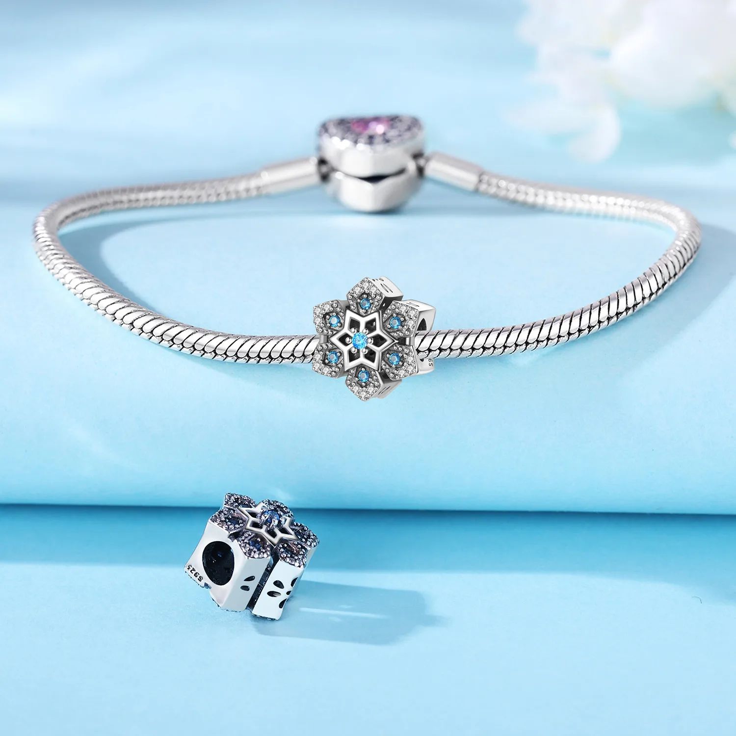 S925 Sterling Silver Winter Blue Snowflake Bead Bracelet Charms For Women Birthday Fine Jewelry Party Gifts DIY Accessories