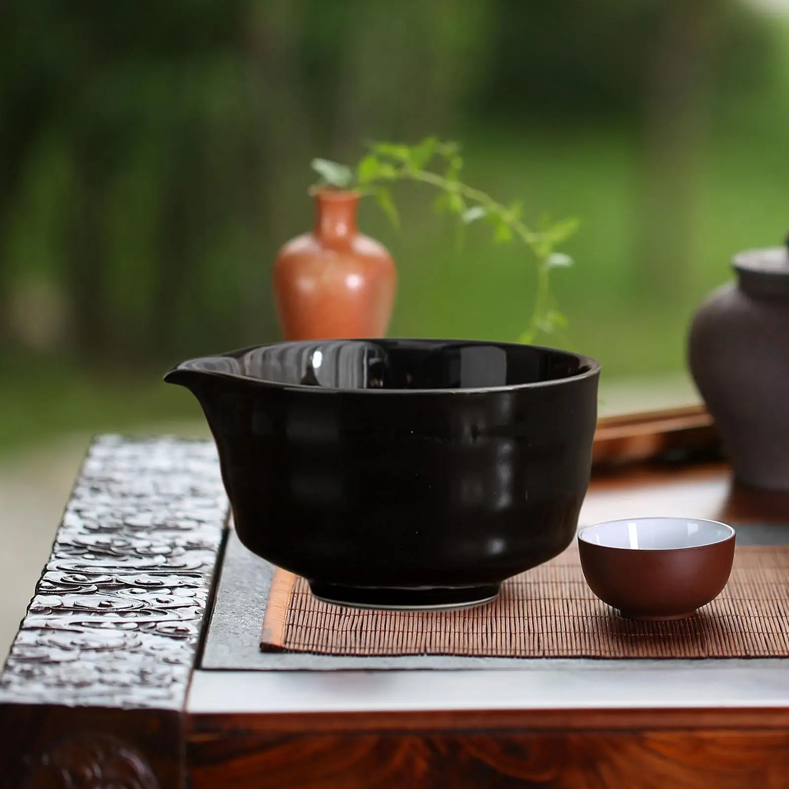 

Ceramic Matcha Bowl Tea Making Tool with Spout Chawan 450ml Handcrafted for Beginner Friends Family Japanese Matcha Preparation