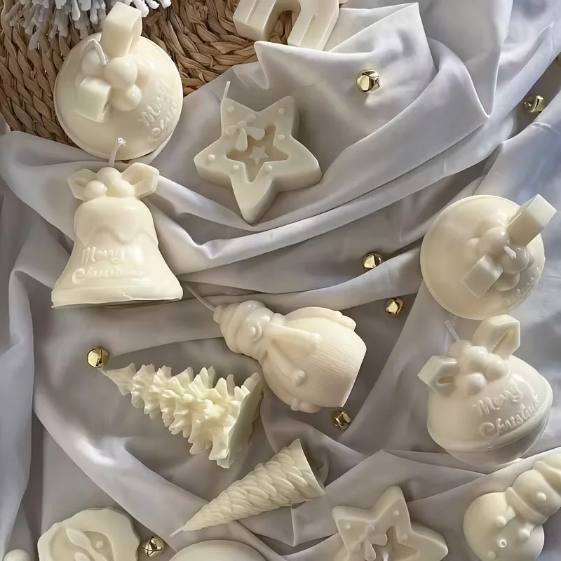 

6Pcs Christmas Cute Decoration Silicone Molds, Including 3D Cute Reindeer Snowman Socks Bell Small Snowman Candle Plaster Resin