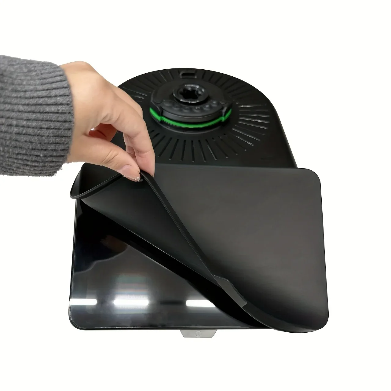 TM7 screen protector cover, easy to install, flexible and drop resistant, fits tightly, scratch resistant and splash proof.