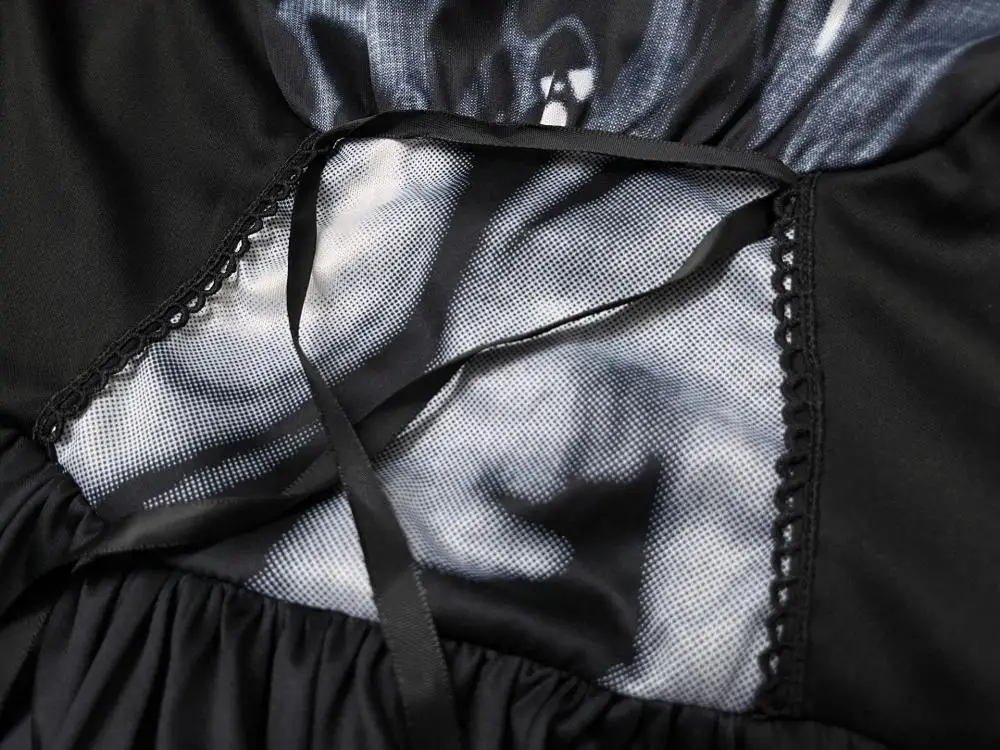 Robe Longue Sorcière Vampire à Capuche – photo 6