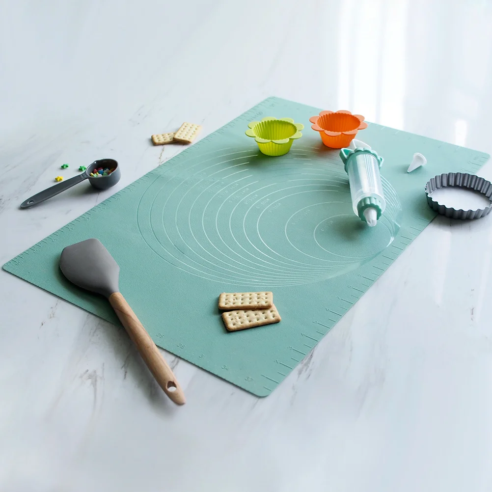 

1Pcs Silicone Baking Dough Mat 24 Inch Rolling Pad Non Stick Heat Resistant Kitchen Tool Scale for Bread Pizza Pastry Green