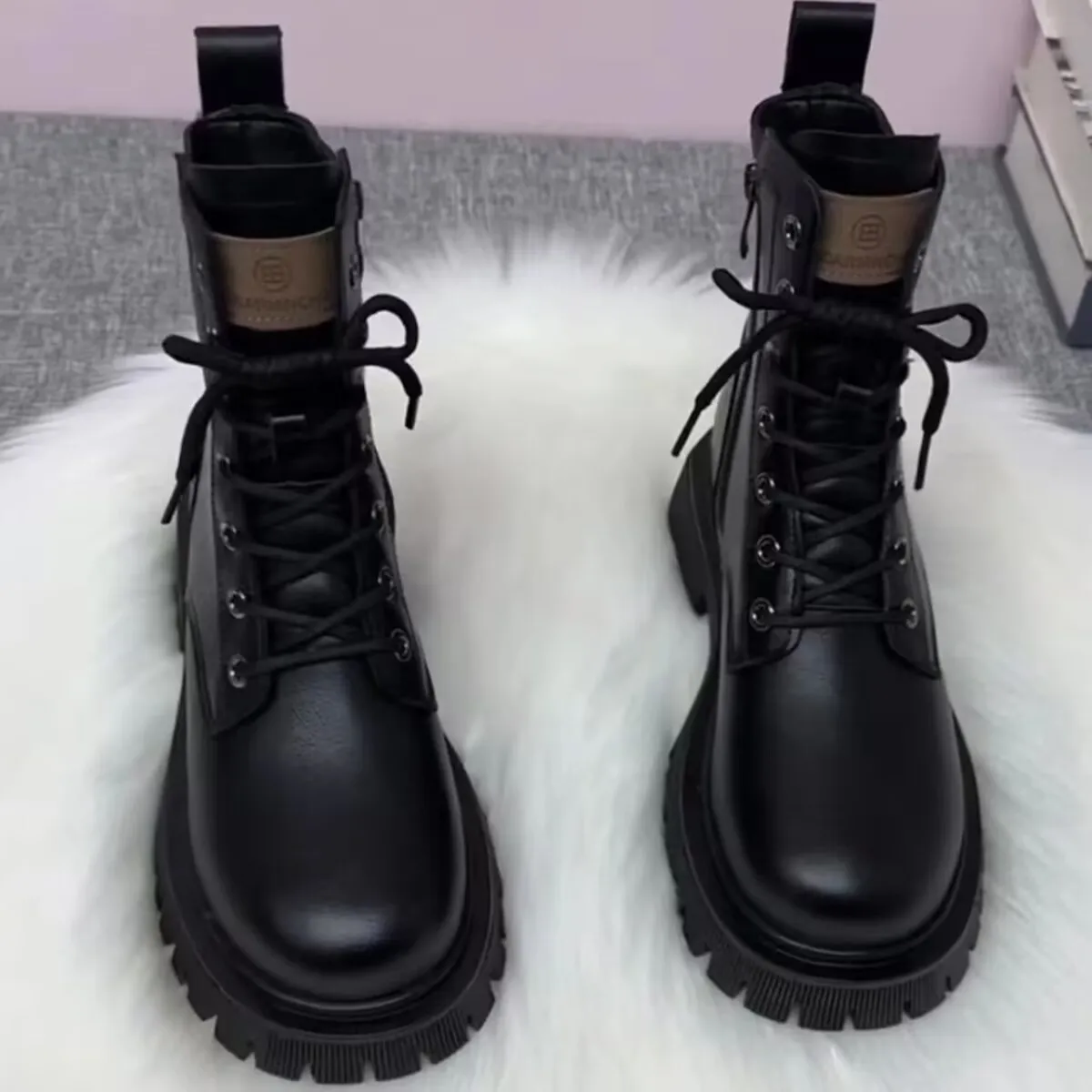 

British Women'S Autumn And Winter Boots 2024 New Women'S Shoes Platform Joker Fashion Lace-Up Booties