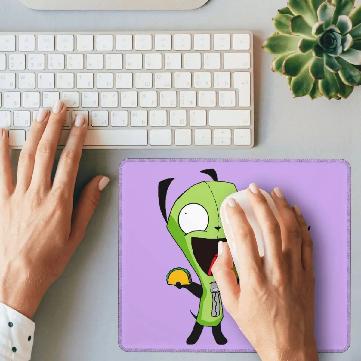 Gir Loves Tacos (Invader Zim) لوحة ماوس لوحة مفاتيح الكمبيوتر ماوس حصيرة ألعاب الكمبيوتر المحمول حصيرة مكتبية ملحقات المكتب مفارش الطاولة