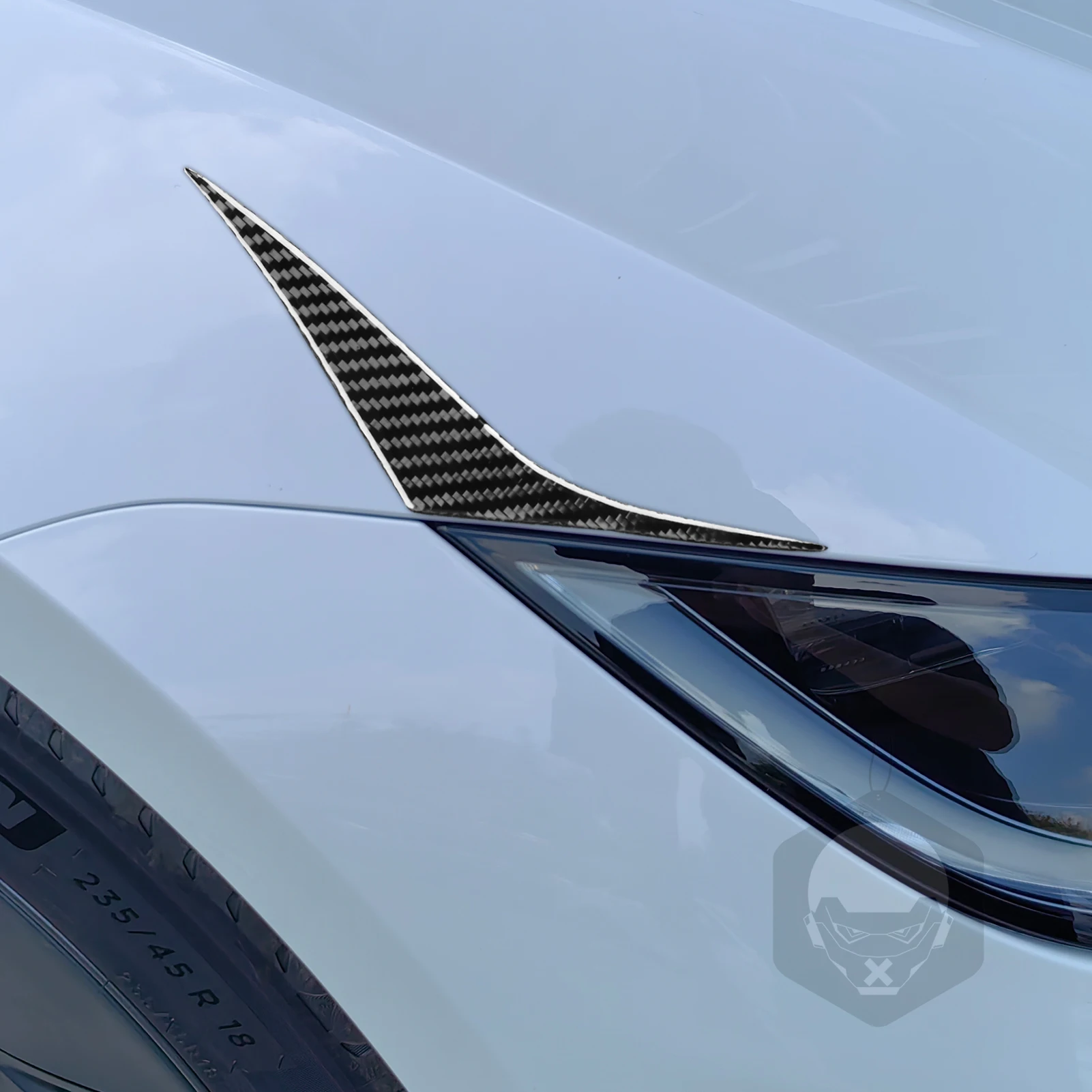 For Tesla 3 2023-up Eyebrow front corner Decorative Real Carbon Fiber Stickers Car External Accessories