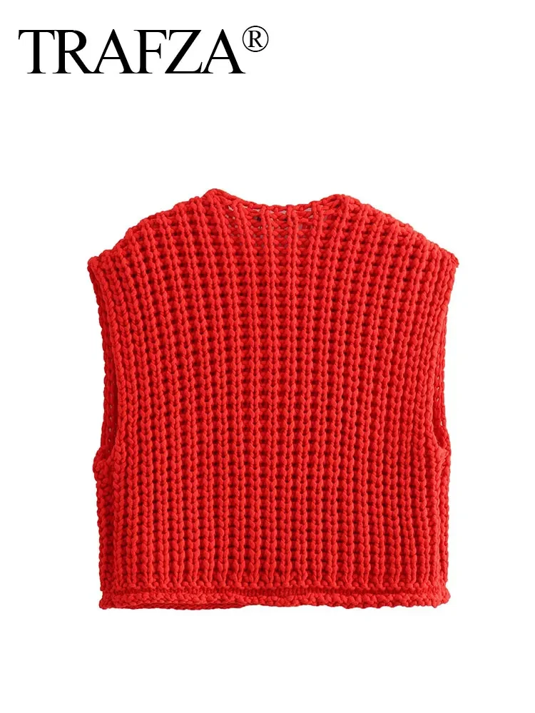 TRAFZA Women Vintage Red Knitted Vest Gold Buttons O Neck Sleeveless Sweater Female Y2k Fashion High Street Chic Top Sweaters