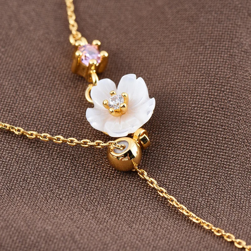 

Brand-new pull-out collarbone chain pendant, fresh and fashionable