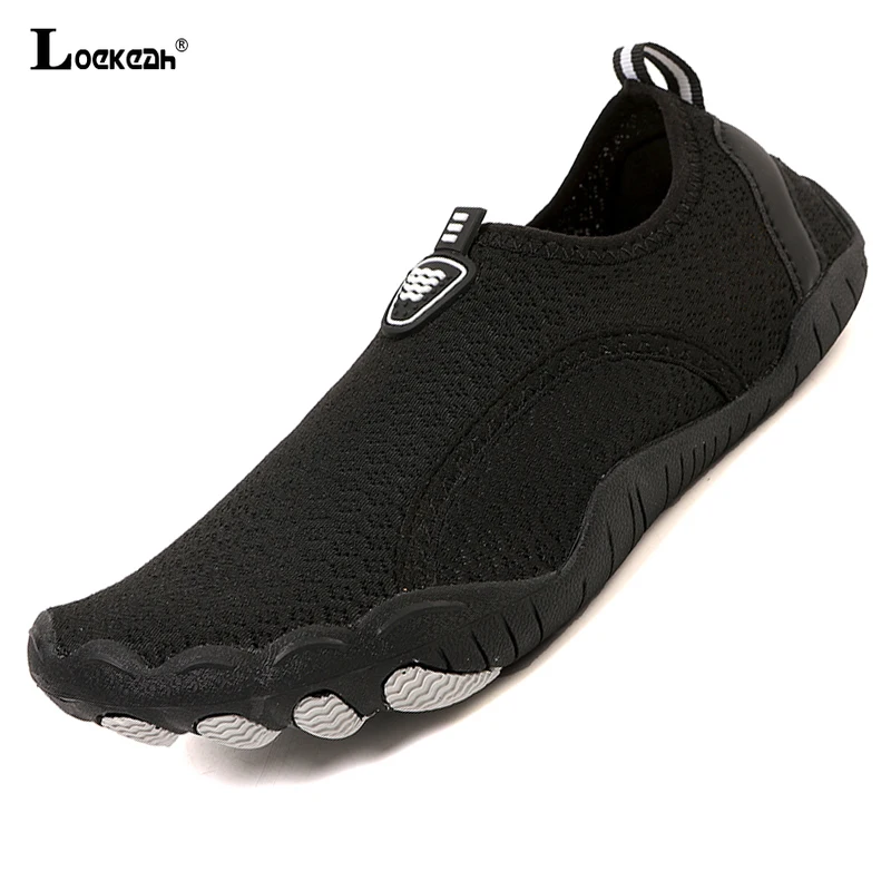 

Lightweight Non-slip Aqua Shoes Unisex Quick Dry Water Sneakers Breathable Barefoot Wading Shoes for Beach Walking Surfing