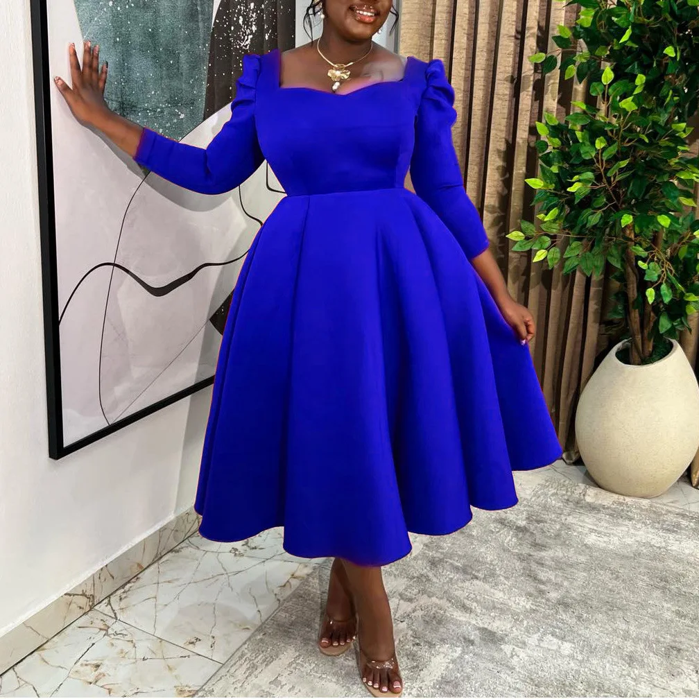 

Women's High-Waisted Square-Neck Dress Autumn Winter Fashion Solid-Color with Large Skirt Stylish Commuting Gown