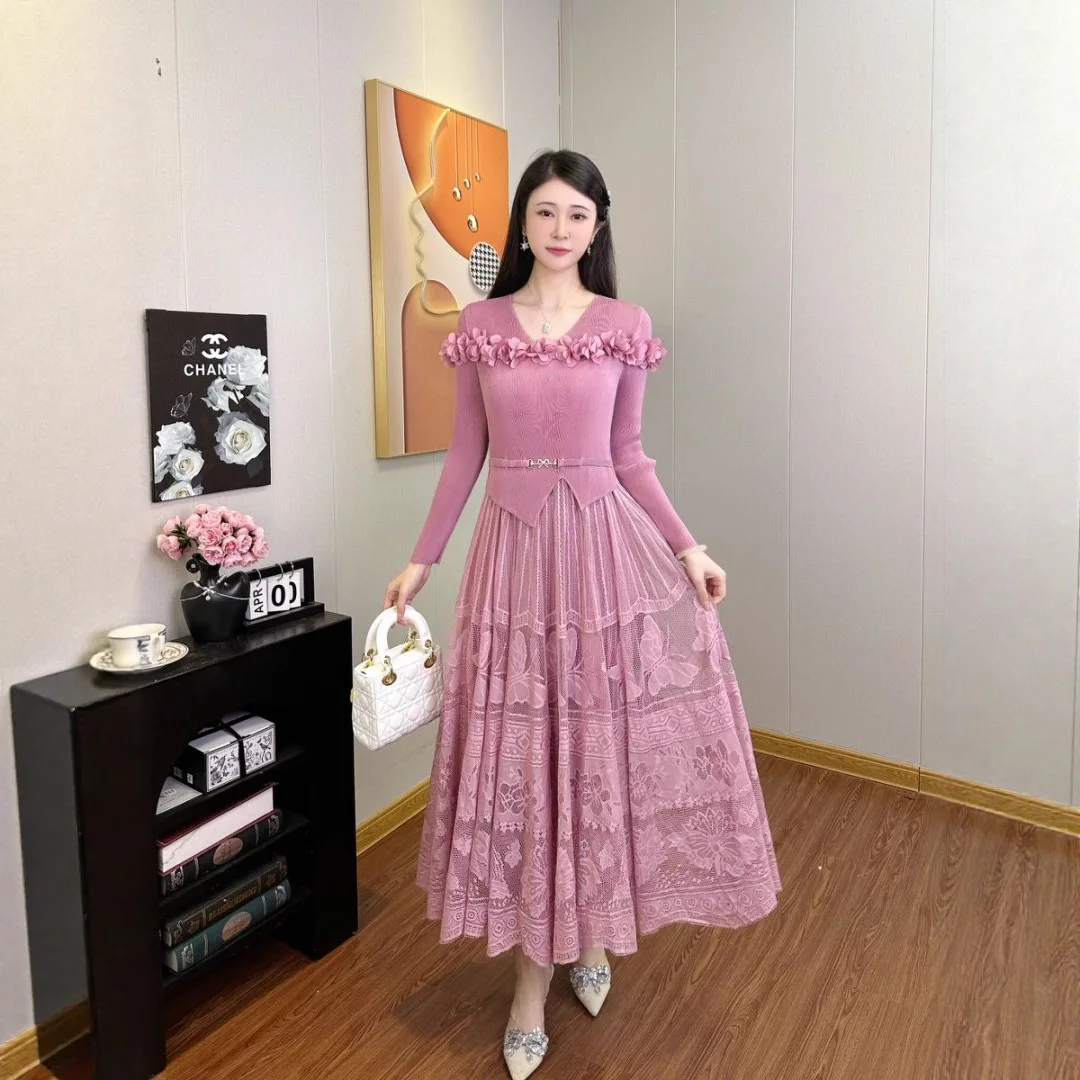 

Miyake Folds Spring and Summer Wholesale New Solid Color Dress Applique Splicing Lace Temperament Loose Women's Dresses