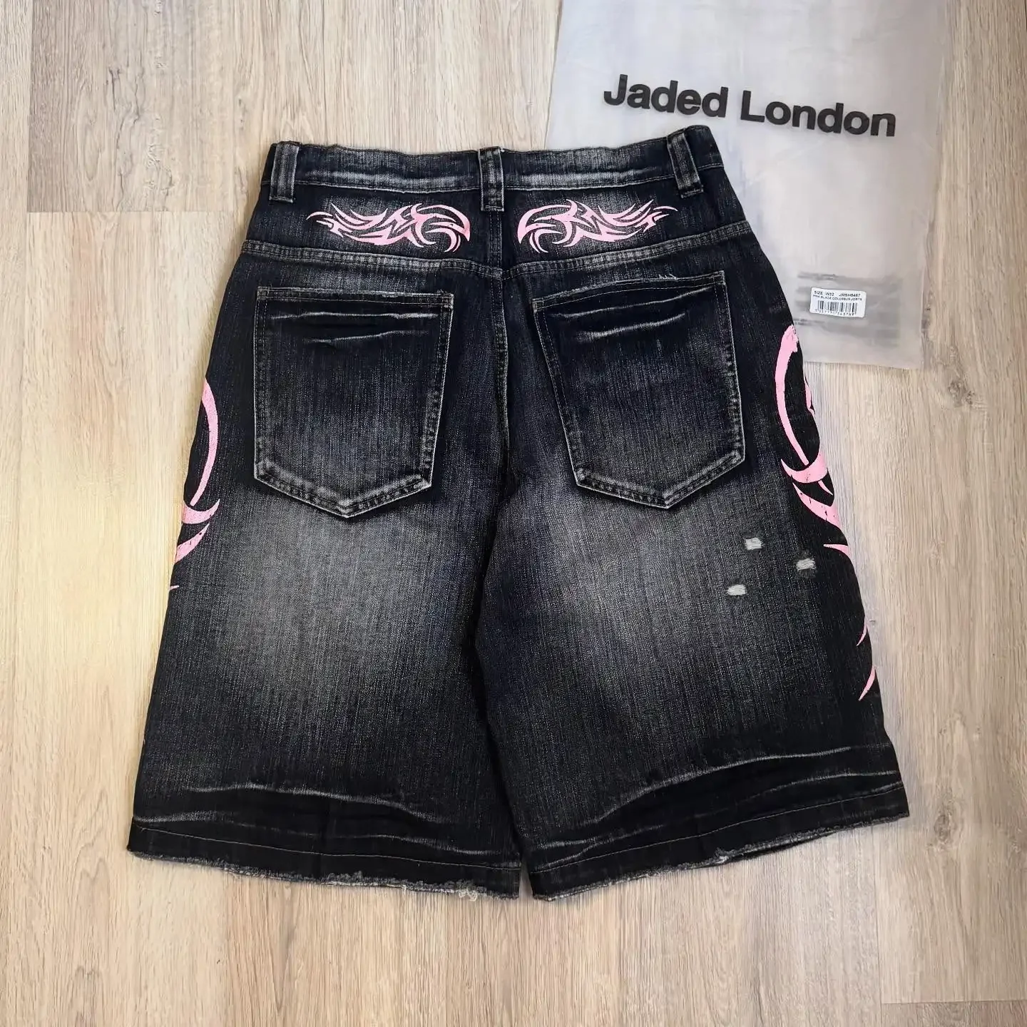 High Street สีชมพูพิมพ์ Ripped หลากหลาย Casual กางเกงยีนส์ขนาดใหญ่กางเกงขาสั้น Boy punk Rock แฟชั่น Y2K ยอดนิยมบาสเกตบอลกางเกงขาสั้น