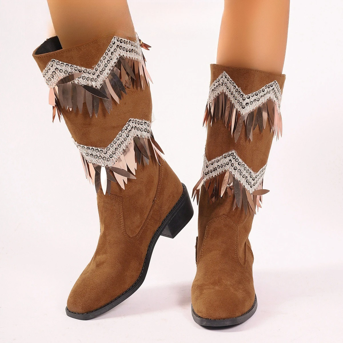 

2025 европейские и американские осенние и зимние новые женские кожаные сапоги на низком каблуке, женские сапоги с круглым носком и одной педалью