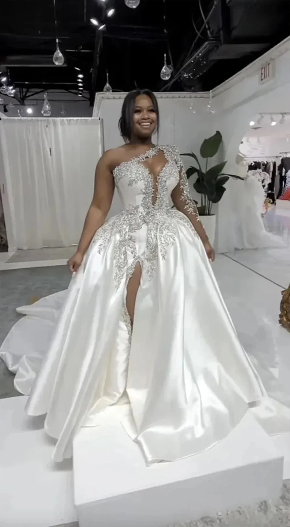 

Customzied A line Plus Size Crystals Sexy High Split sparkly One ShouldeBeach garden luxury Romantic bride Custom Wedding Dress