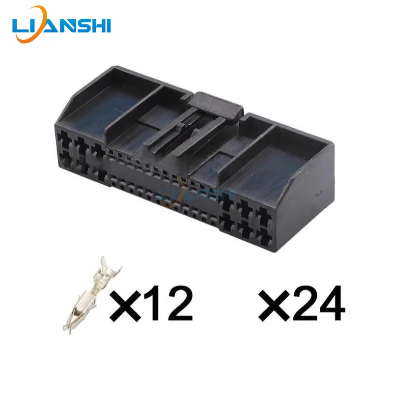 DJ7362-0.7-2.2-21 is suitable for J6 central control lock plug 36-wire automotive wiring harness connector plug