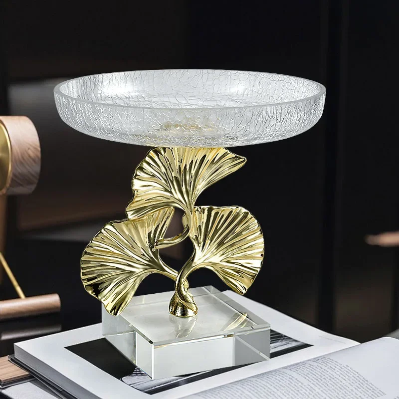 Nordic light luxury creativity, ginkgo leaf glass fruit plate, high-end crystal creativity in living room and dining room