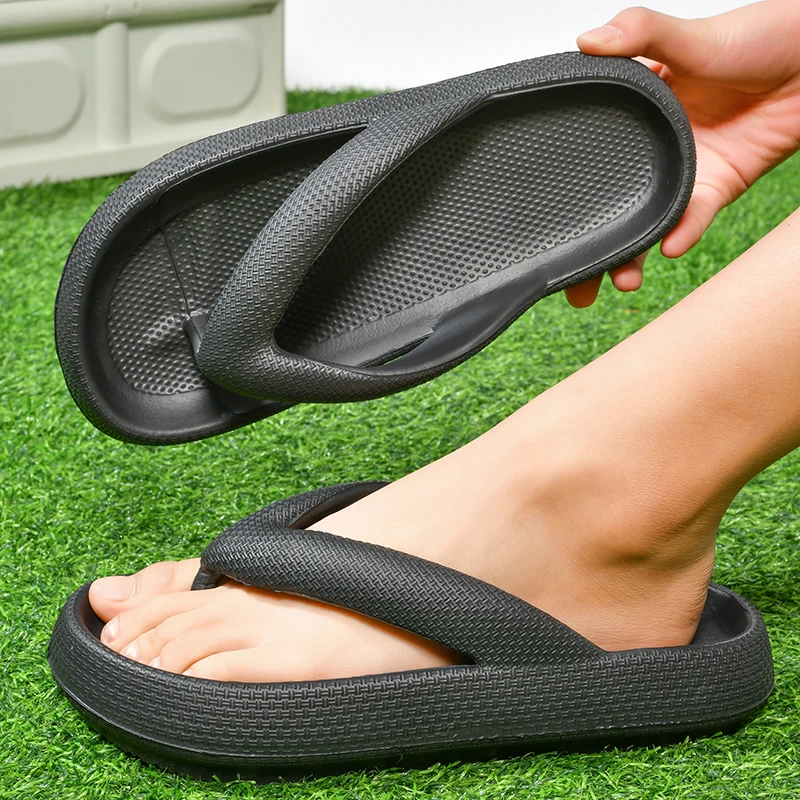 New Thick Sole Slippers Men EVA Flip Flops Summer Shoes 2024 Couple Slippers Big Size 47 Outdoor Beach Sandals for Men