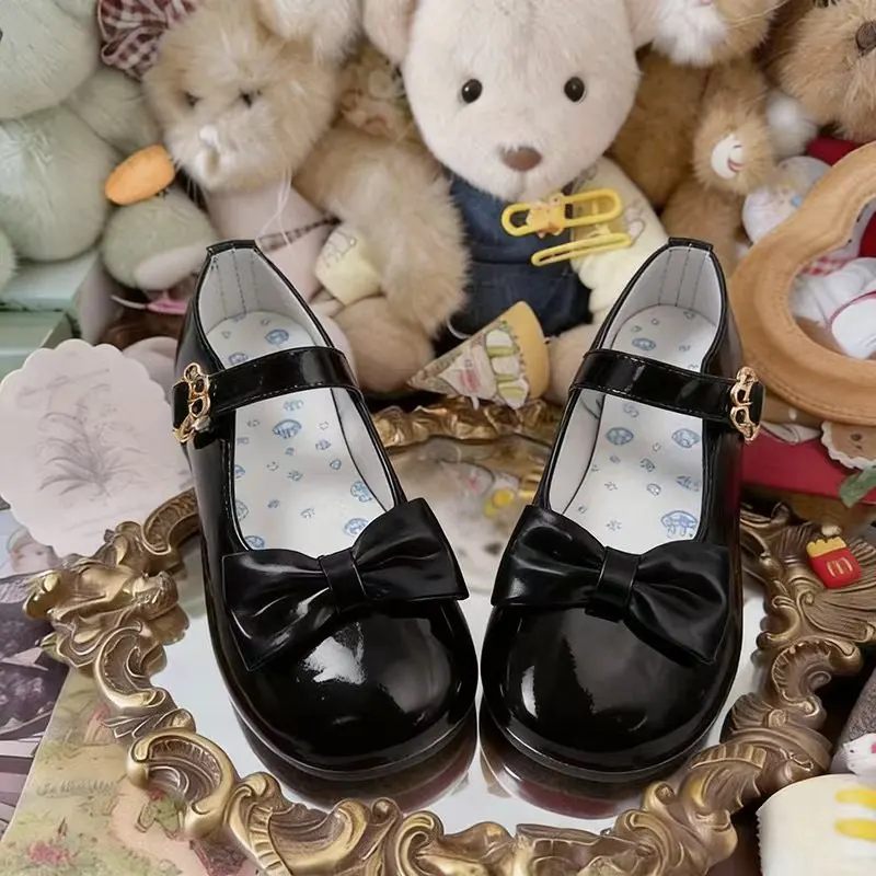 2026 Spring Summer New Cute Matching Lolita Shallow Mouth Mary Jane Shoes Women's Round Toe Cat Claw Buckle Design High Heels view 2